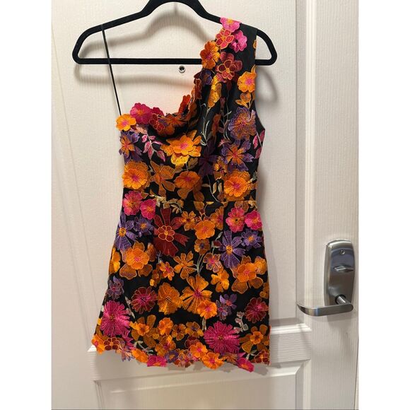 Elliatt Alessandra Floral Party One Shoulder Mini Dress In Orange size S NWT - Picture 5 of 6